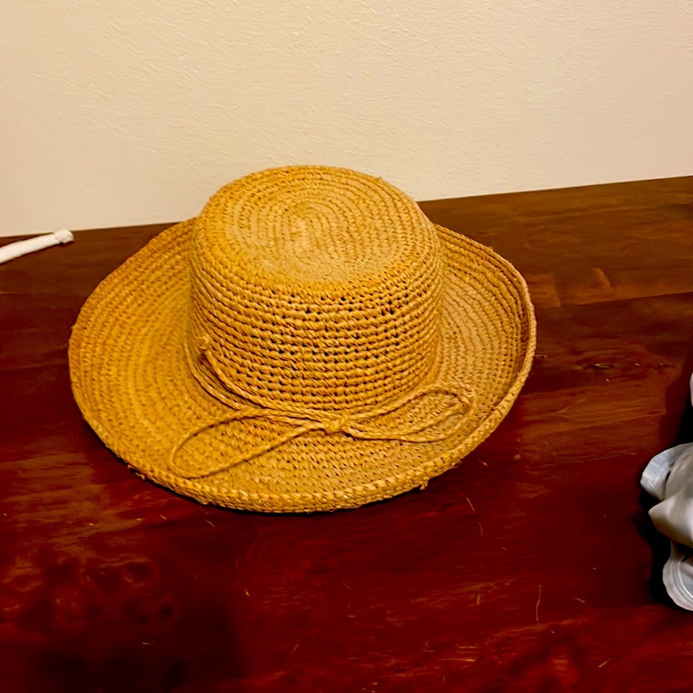 Straw hat